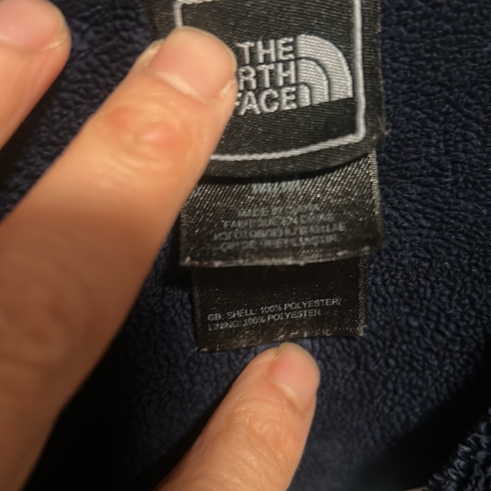 North face - Picture 4 of 4